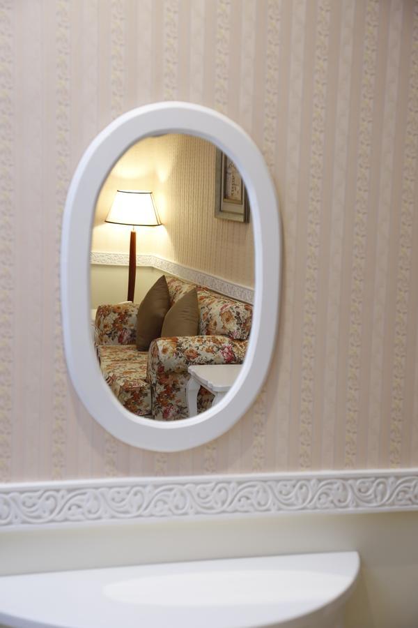 Flora Hotel Suite 2 فلورا2 للشقق المخدومة Ер-Ріяд Екстер'єр фото
